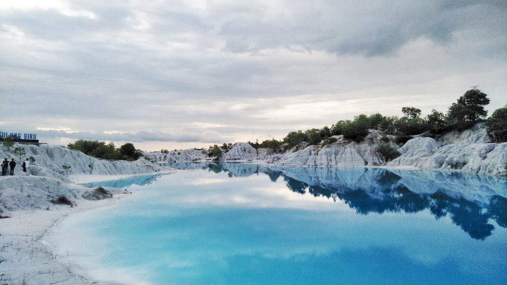 Kaolin Lake Belitung: Visit Guide